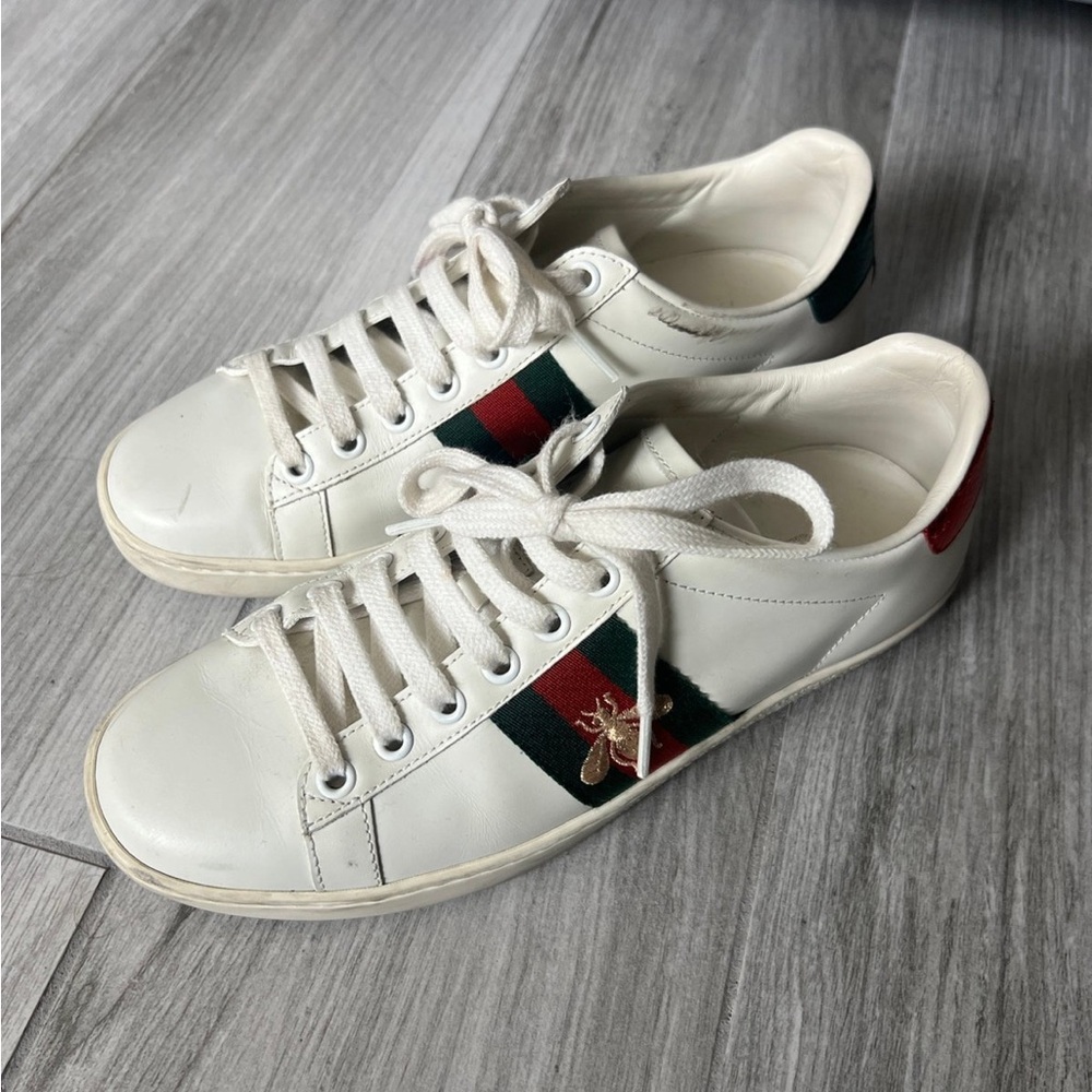 White Sneakers with Red and Green Accents